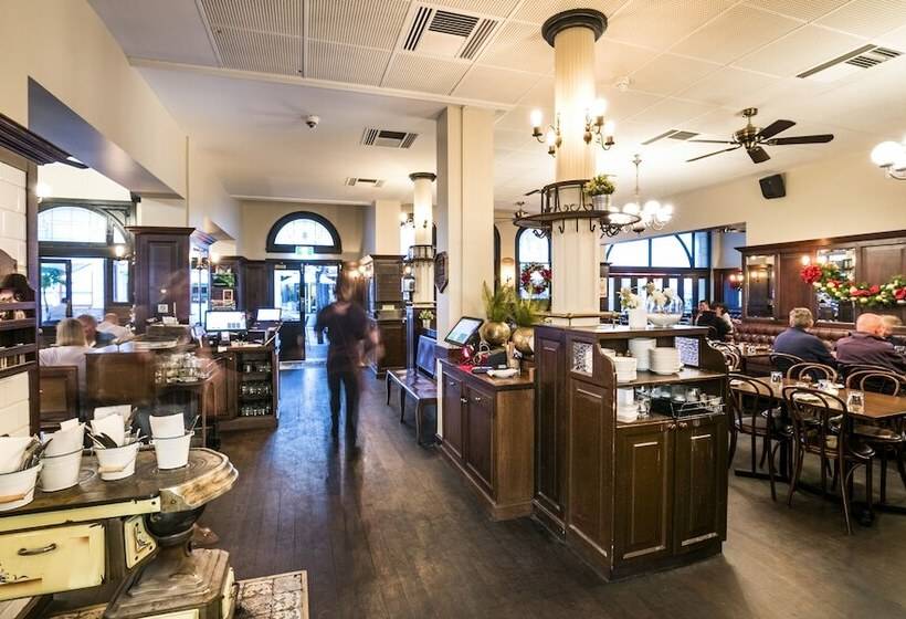 Fotos del hotel Nightcap At Belgian Beer Cafe:  5