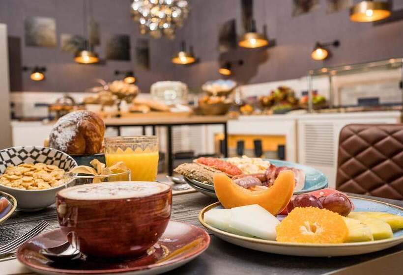 Fotos del hotel Leonardo Royal Hotel Barcelona Fira:  7