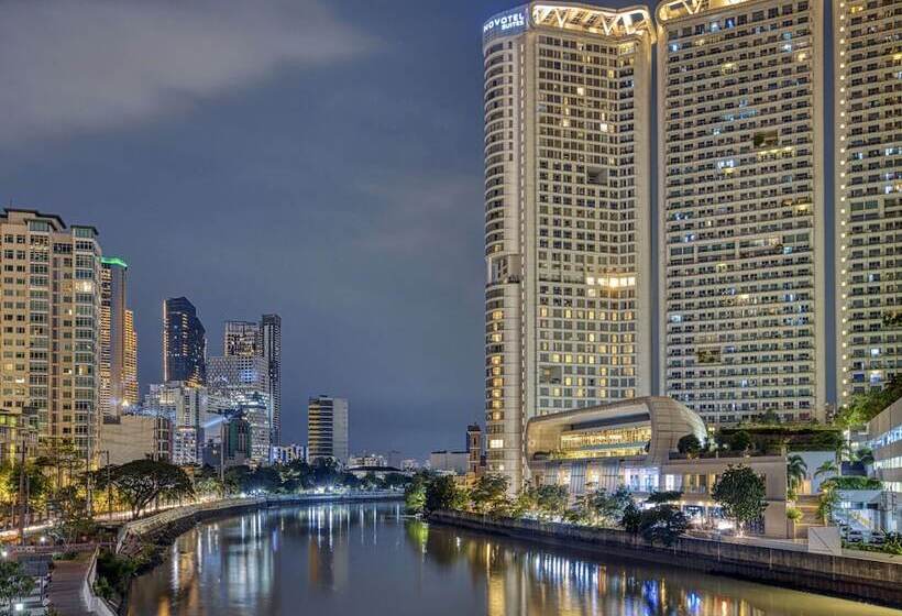 Fotos del hotel Novotel Suites Manila At Acqua:  16