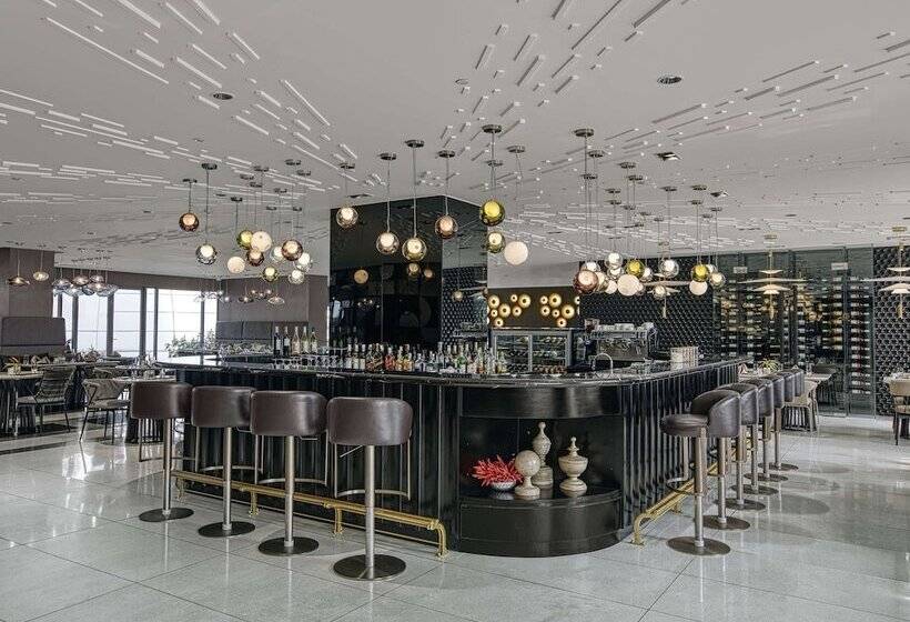 Fotos del hotel Novotel Suites Manila At Acqua:  22