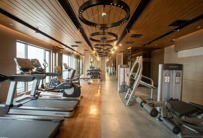 Fotos del hotel Novotel Suites Manila At Acqua:  13