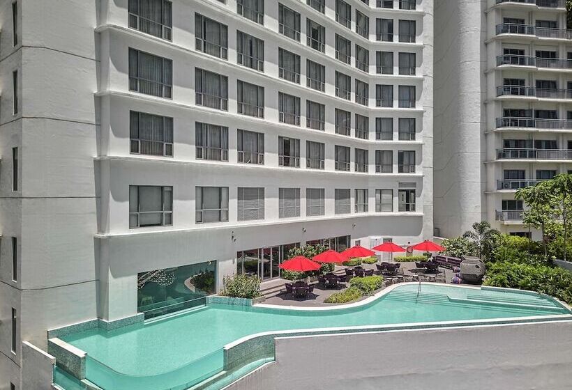 Fotos del hotel Novotel Suites Manila At Acqua:  15