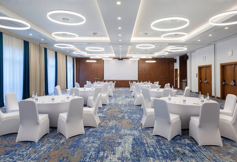 Fotos del hotel Courtyard By Marriott Tashkent:  9