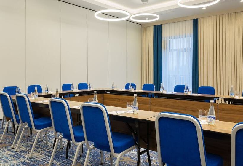 Fotos del hotel Courtyard By Marriott Tashkent:  21