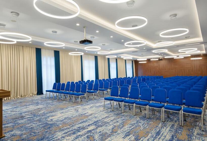 Fotos del hotel Courtyard By Marriott Tashkent:  23