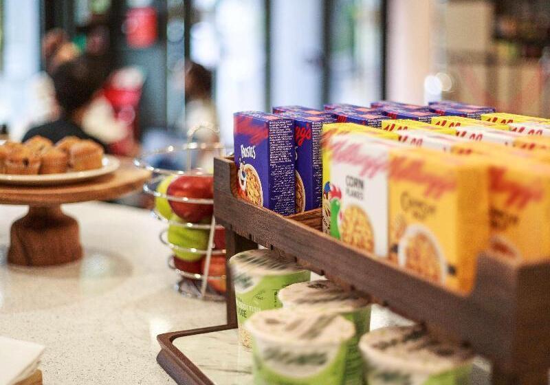 Fotos del hotel Aparthotel Adagio London Stratford:  2