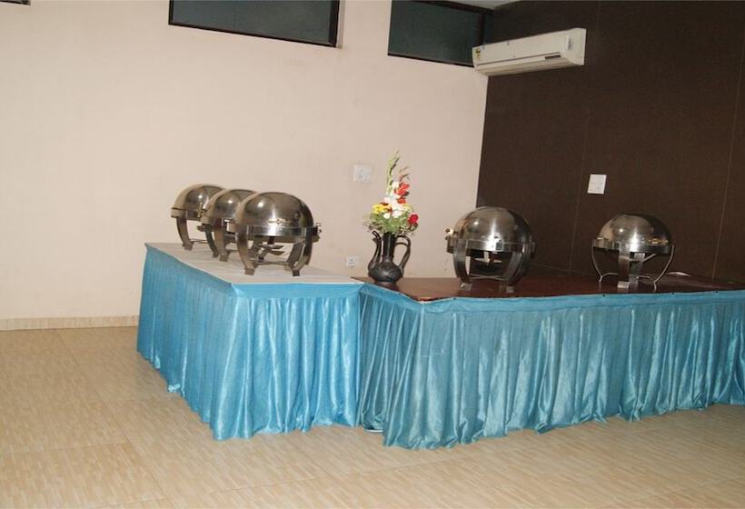 Fotos del hotel Maxfort Cyber City:  18