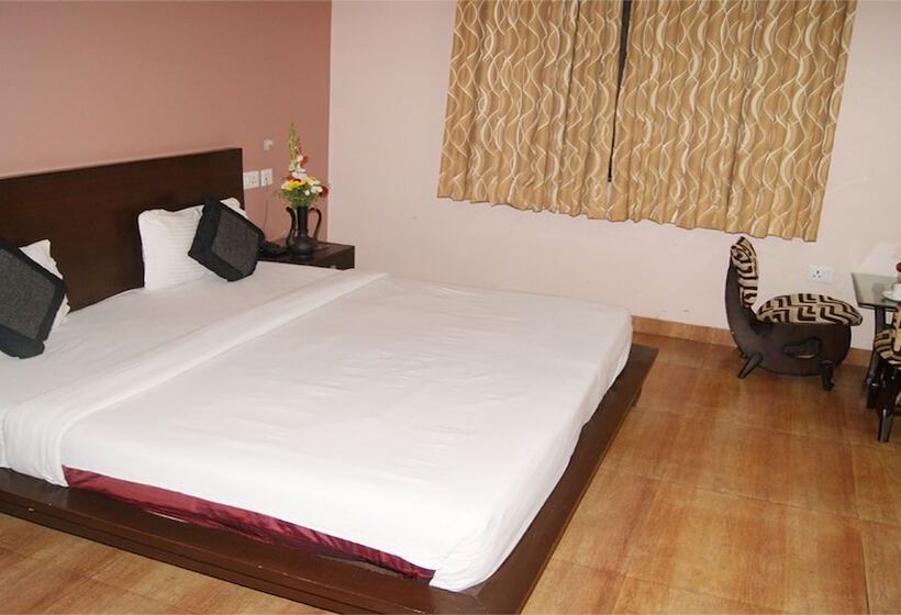 Fotos del hotel Maxfort Cyber City:  5