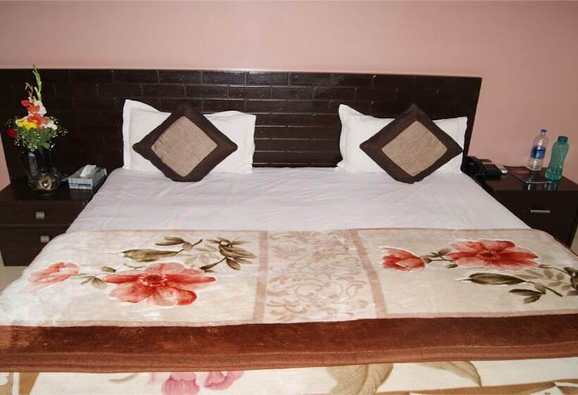 Fotos del hotel Maxfort Cyber City:  4