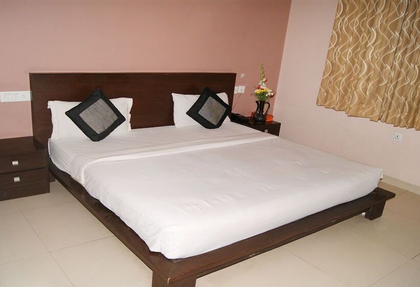 Fotos del hotel Maxfort Cyber City:  8