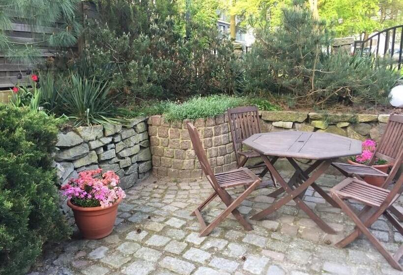 Fotos del hotel Willa 4 Pory Roku & Uznam:  5