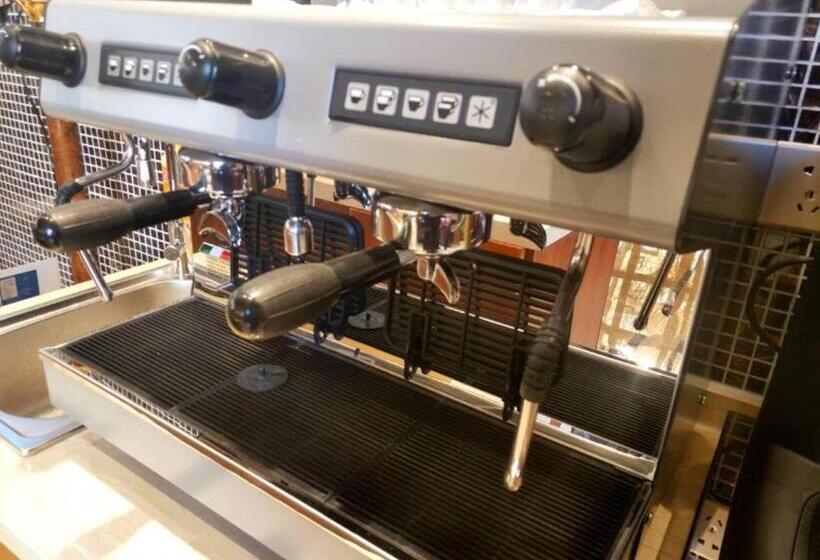 Fotos del hotel James Joyce Coffetel Renmin University Metro Station:  6