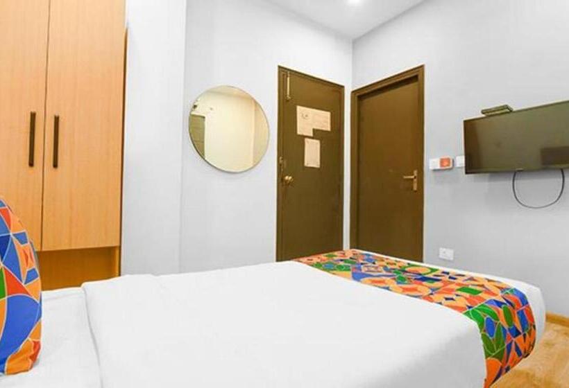 Fotos del hotel Oyo Townhouse 095 Akash Ganga Park Circus:  9