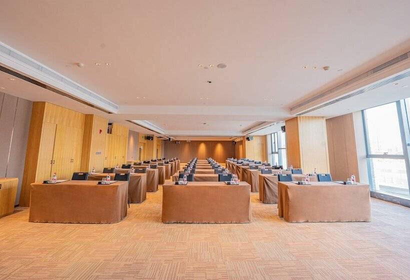 Fotos del hotel Holiday Inn High Tech Zone:  5