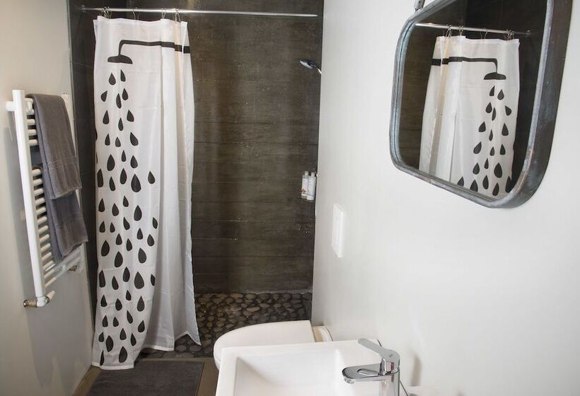 Fotos del hotel Hrifunes Guesthouse:  3