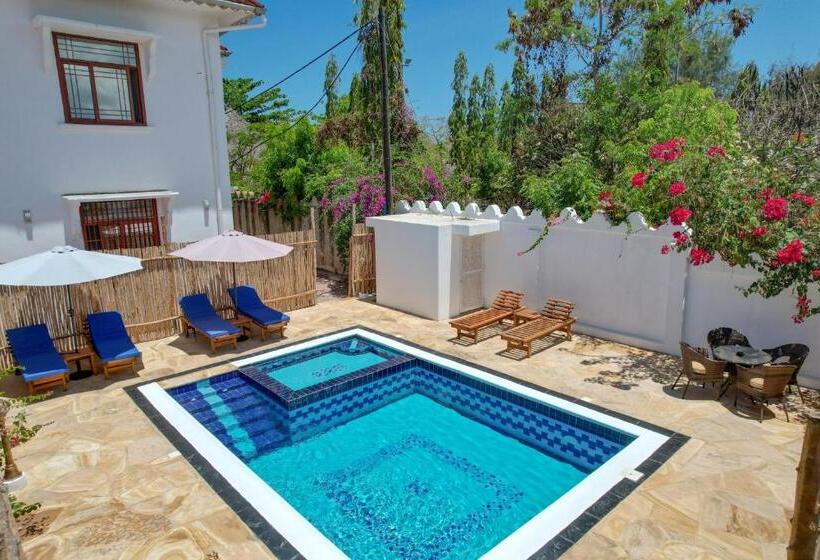 Fotos del hotel Sunny Palms Beach Bungalows:  5