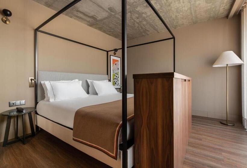 Fotos del hotel Exe Essenzia Porto:  7