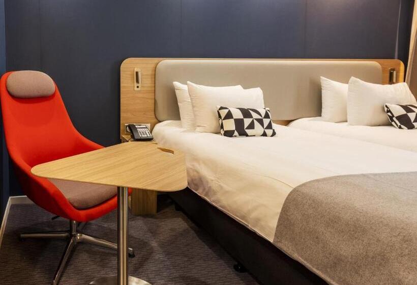 Fotos del hotel Holiday Inn Express  Nice  Grand Arenas, An Ihg:  6