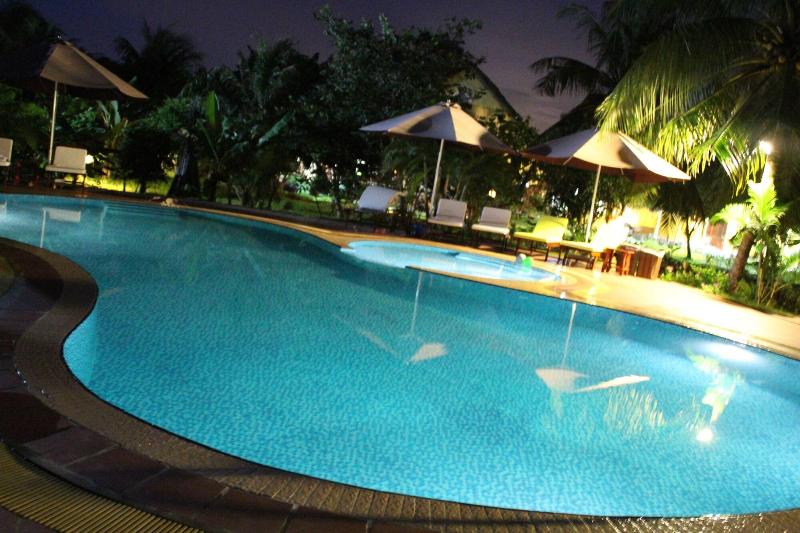 Mango Home Riverside