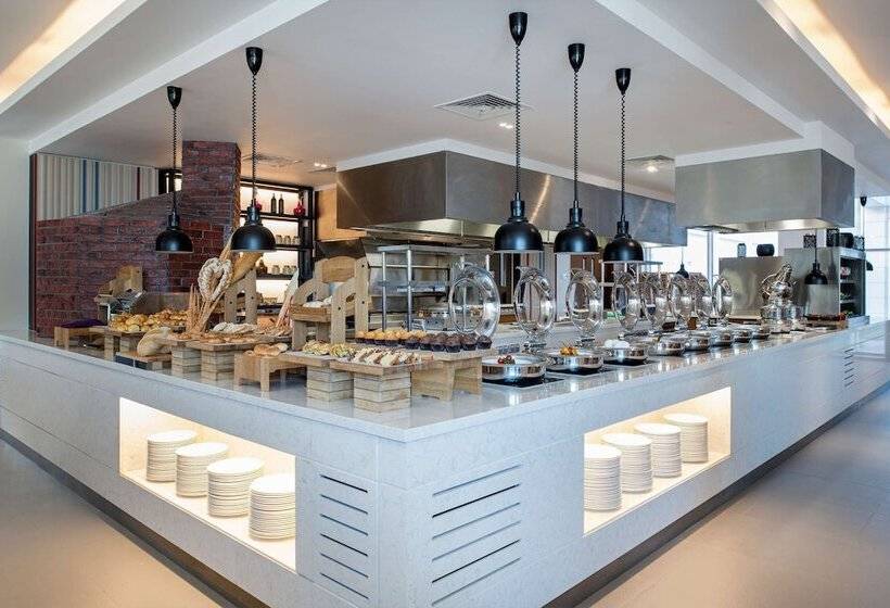 Fotos del hotel Doubletree By Hilton Riyadh Financial District  & Suites:  16