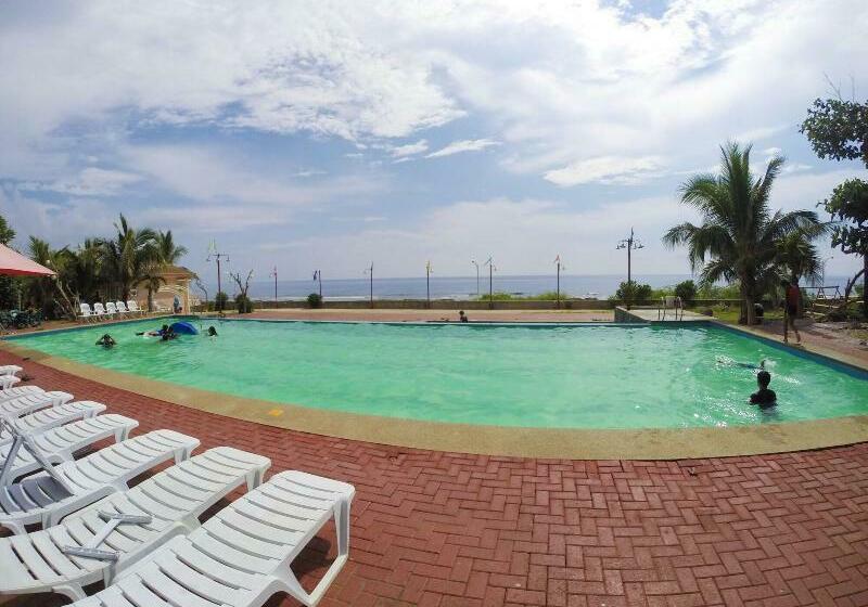 Fotos del hotel Pangil Beach Resort:  8