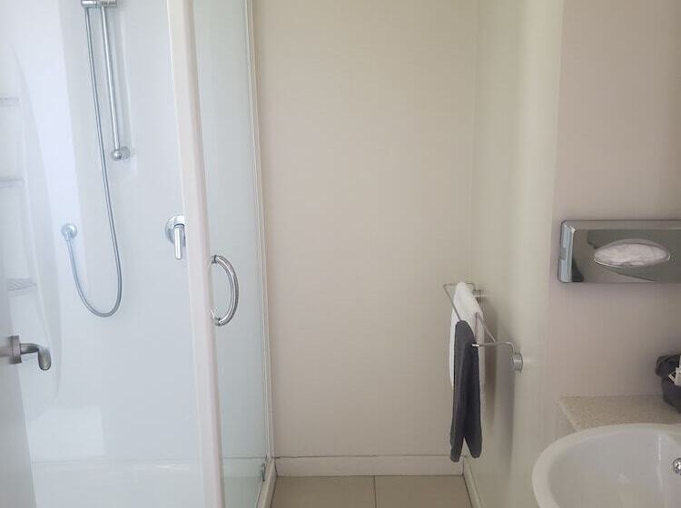 Fotos del hotel Asure St John’s Court Motel:  5