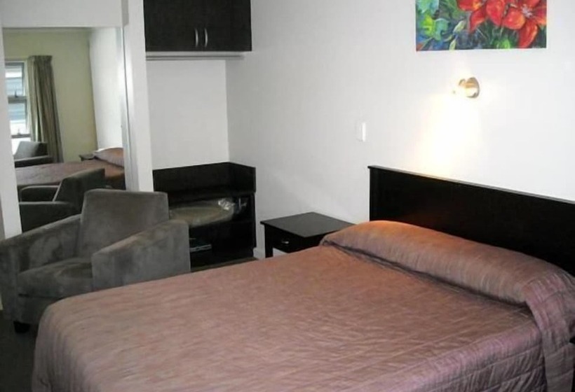 Fotos del hotel Asure St John’s Court Motel:  14