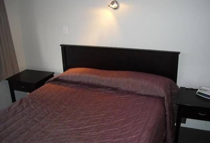 Fotos del hotel Asure St John’s Court Motel:  15