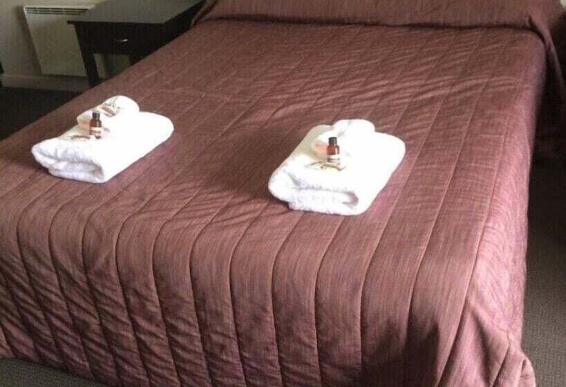 Fotos del hotel Asure St John’s Court Motel:  18