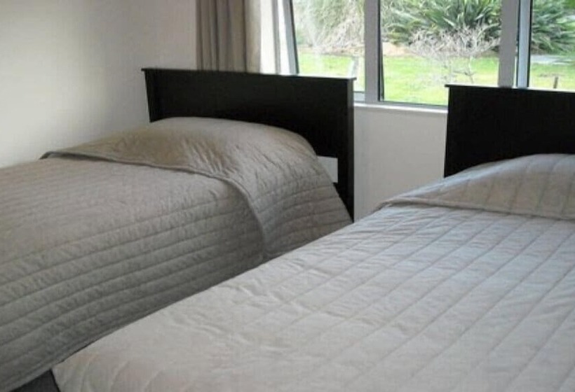 Asure St John’s Court Motel