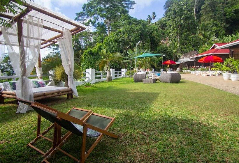 Fotos del hotel Kokogrove Chalets:  12