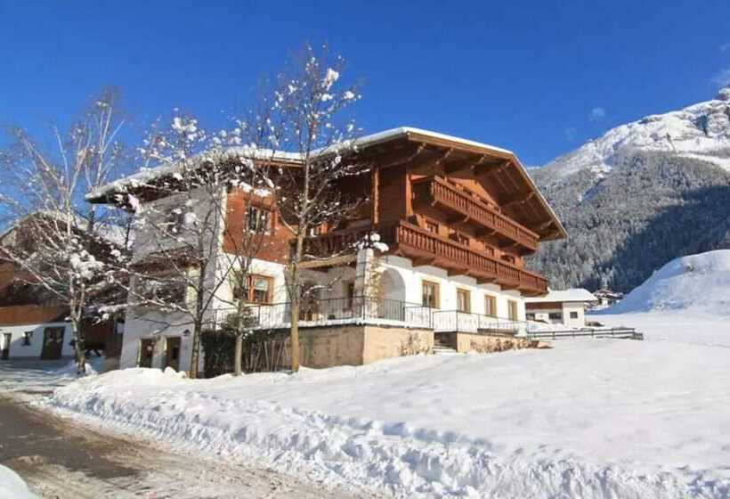 Fotos del hotel Ausserwieserhof:  6