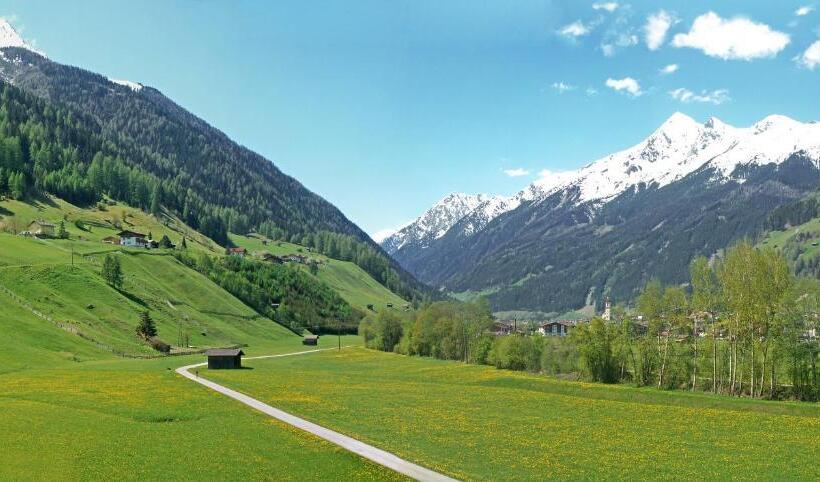 Fotos del hotel Ausserwieserhof:  21