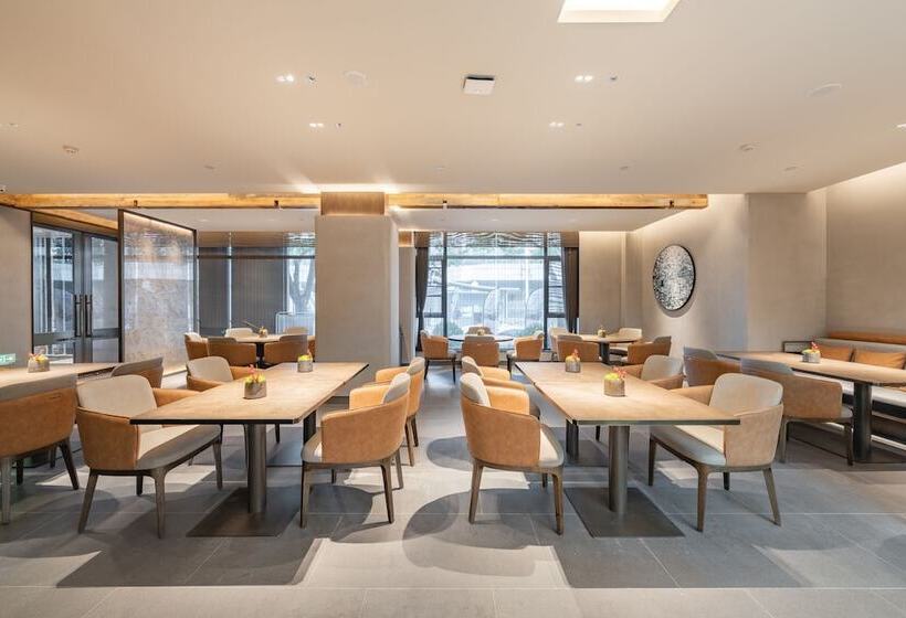 Fotos del hotel Holiday Inn Express Shanghai Pudong South Road:  2