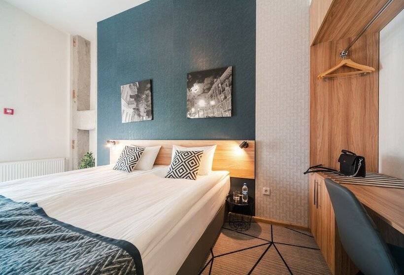 Fotos del hotel Amarant Urban:  7