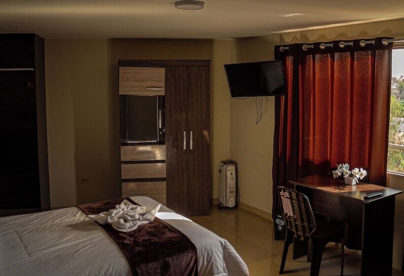 Fotos del hotel Montecristo:  6