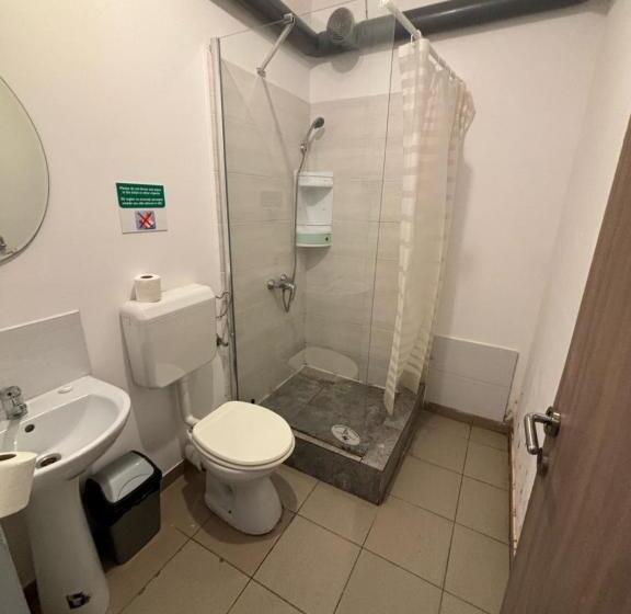 Fotos del hotel X Hostel Bucharest:  4