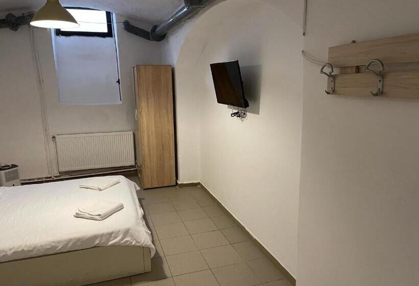 Fotos del hotel X Hostel Bucharest:  9