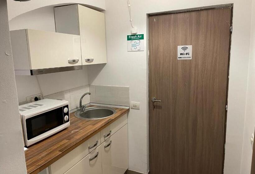 Fotos del hotel X Hostel Bucharest:  12