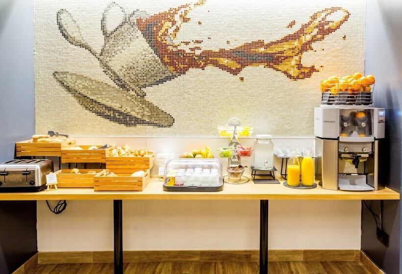 Fotos del hotel Boutique Hostemplo Sagrada Familia:  15