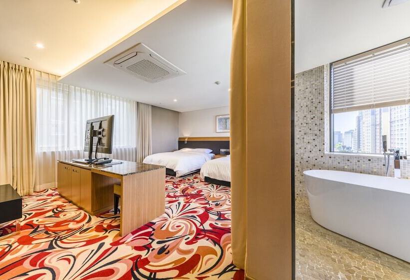 Fotos del hotel Kennystory Premium Jeju Yeondong:  12