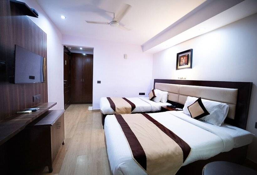 Fotos del hotel Kastor International:  9