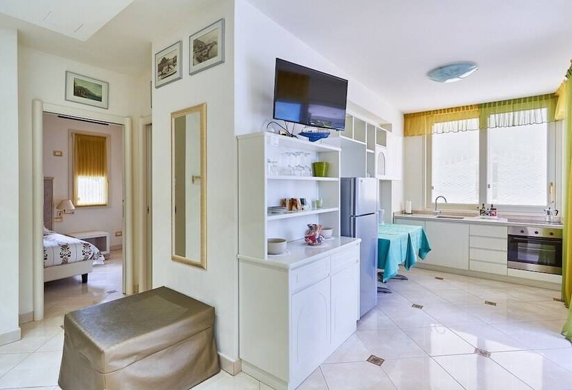 Fotos del hotel Villa Lilla:  7