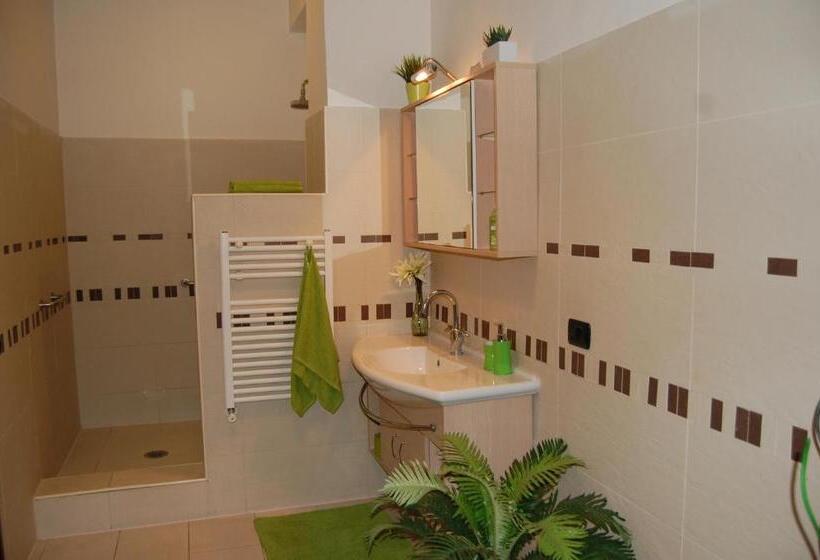 Fotos del hotel B&b Goodday Roma Tor Vergata:  5