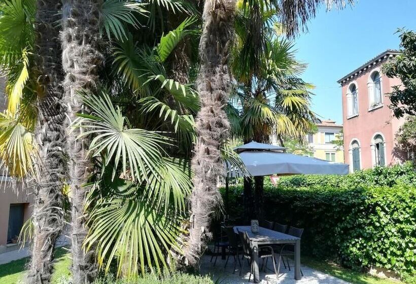 Fotos del hotel Villa Berghinz:  3