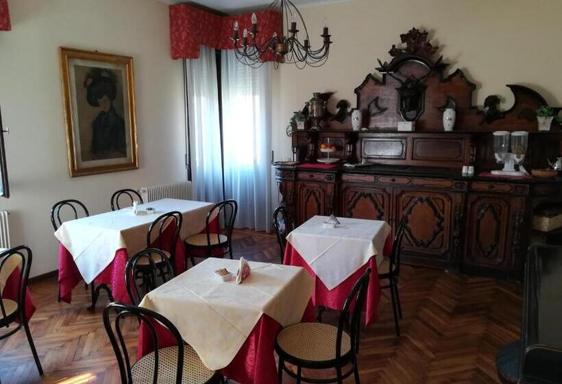 Fotos del hotel Villa Berghinz:  2