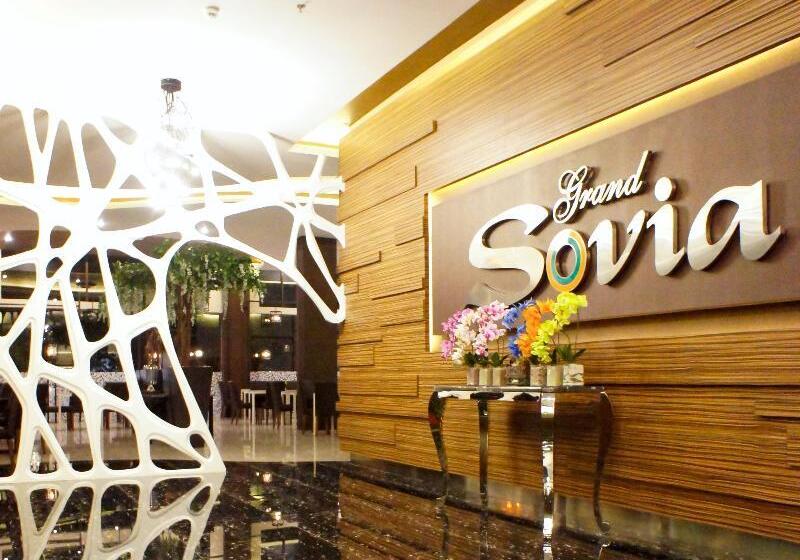 Fotos del hotel Grand Sovia:  2