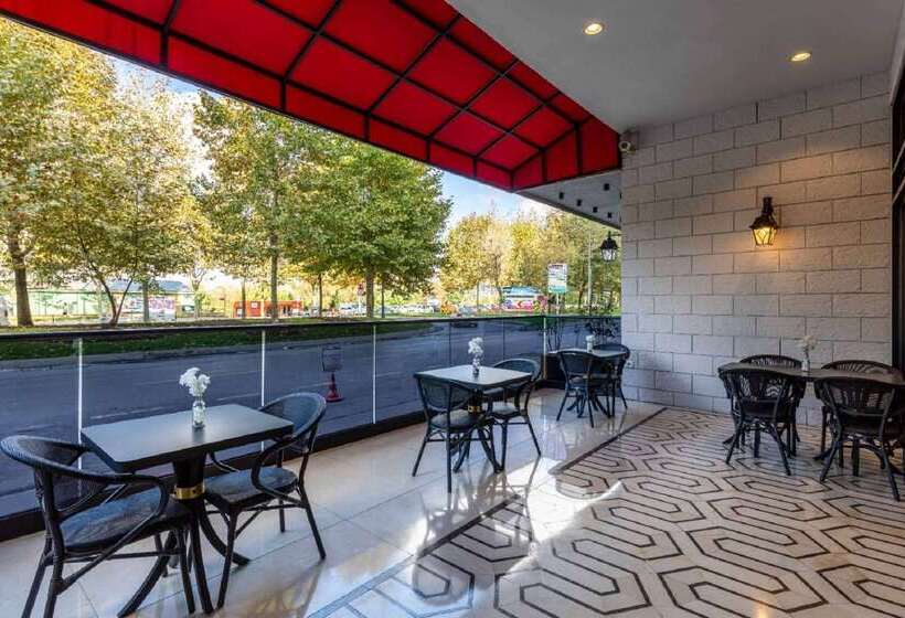 Fotos del hotel Ramada By Wyndham Istanbul Golden Horn:  12