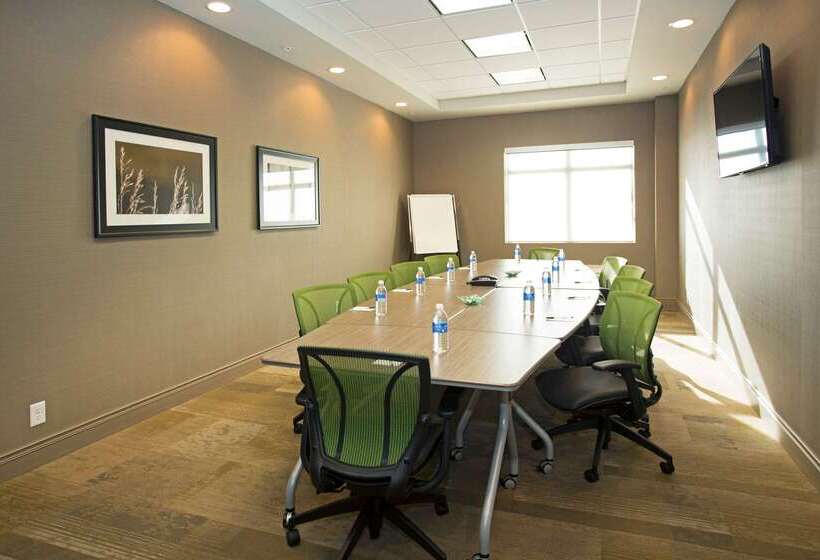 Fotos del hotel Wingate By Wyndham Calgary Airport:  6