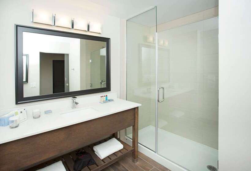 Fotos del hotel Wingate By Wyndham Calgary Airport:  7